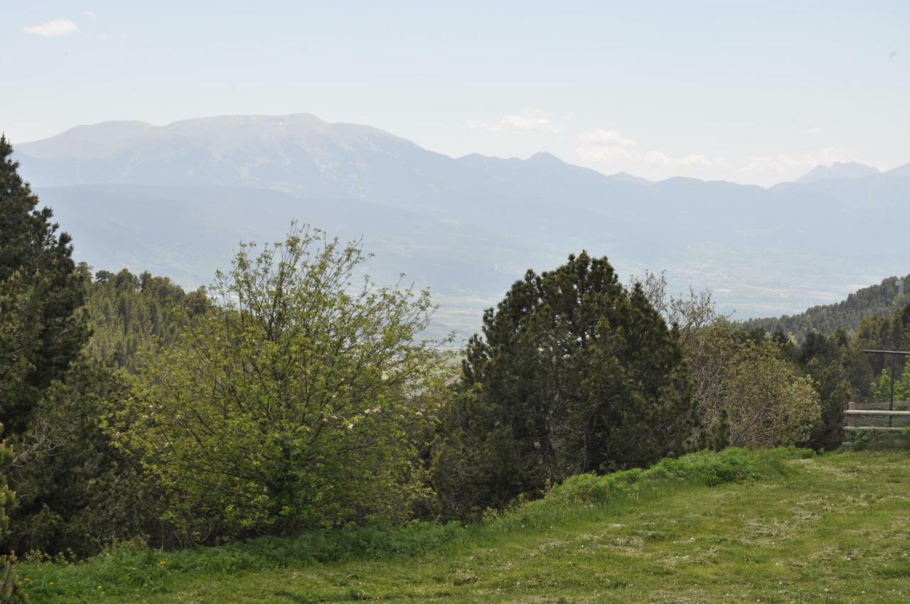 Airelles, Bel Appartement Cadre Naturel, Loggia Et Vue Montagne Font-Romeu-Odeillo-Via Екстер'єр фото