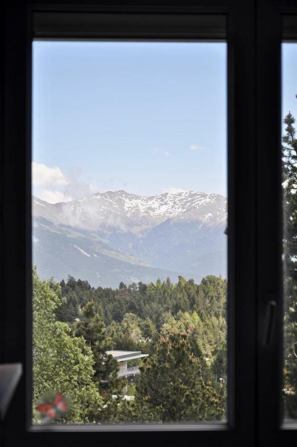 Airelles, Bel Appartement Cadre Naturel, Loggia Et Vue Montagne Font-Romeu-Odeillo-Via Екстер'єр фото